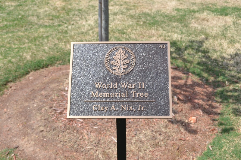 File:Clay A. Nix, Jr. Plaque.JPG